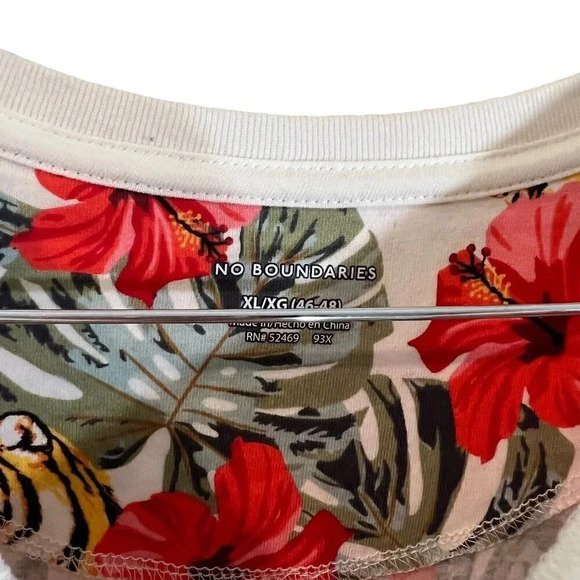 No Boundaries Tiger Jungle Safari Theme T Shirt XL Floral Tropical Colorful Knit - Picture 6 of 6